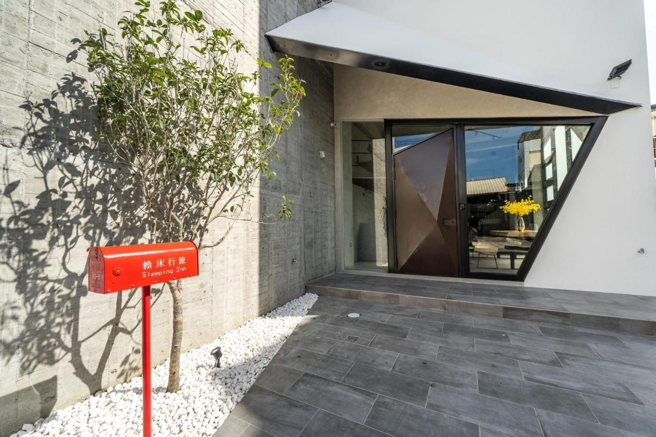 Sleeping Inn Hualien City Exterior photo